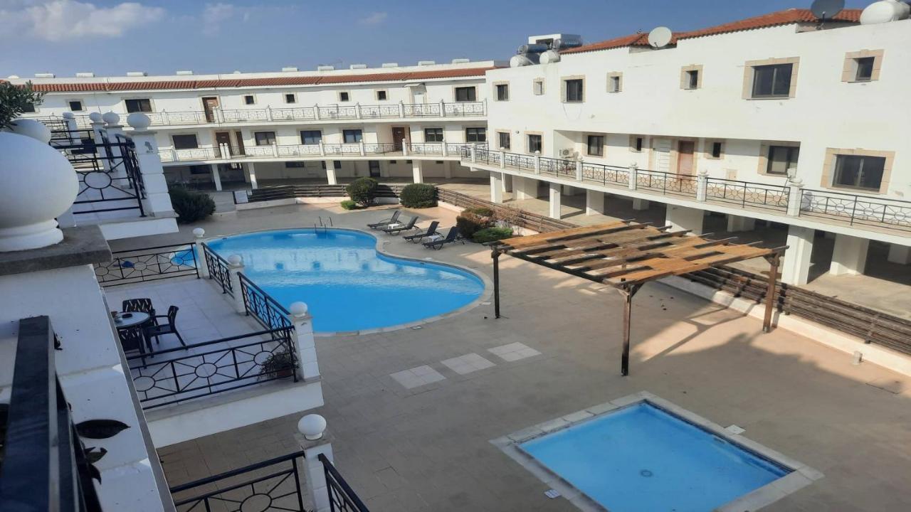 Paramount Gardens Resorts C201 Larnaca Exterior photo